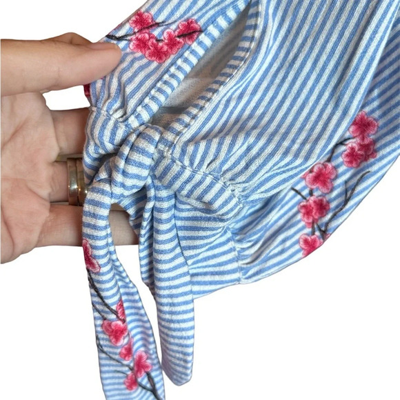 Olive & Oak Light Blue Stripe Floral Off the Shoulder Tie Medium Blouse NWT - Picture 3 of 7